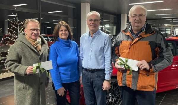 Autohaus Grieb spendet an die Kinderkrebshilfe